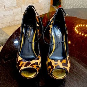 Jessica Simpson size 10